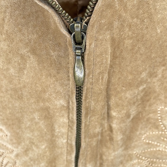 Coldwater creek suede zippered embroidered floral vest honey brown suede, size L - Picture 6 of 6